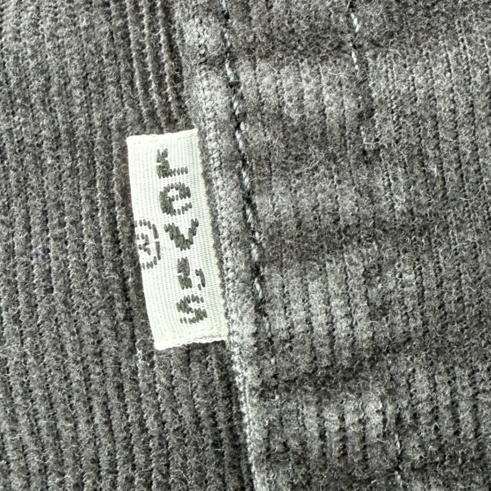 Levi Strauss & Co 514 Straight Fit Corduroy Pants Mens 36x32 Black